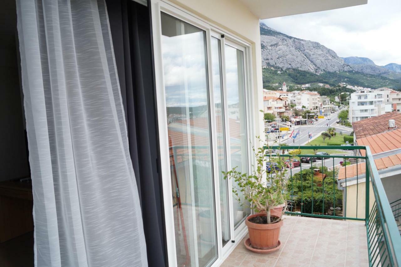 Apartments Mario With Private Parking Makarska Eksteriør bilde