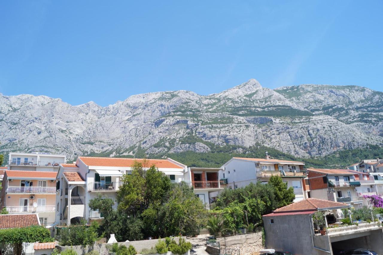 Apartments Mario With Private Parking Makarska Eksteriør bilde